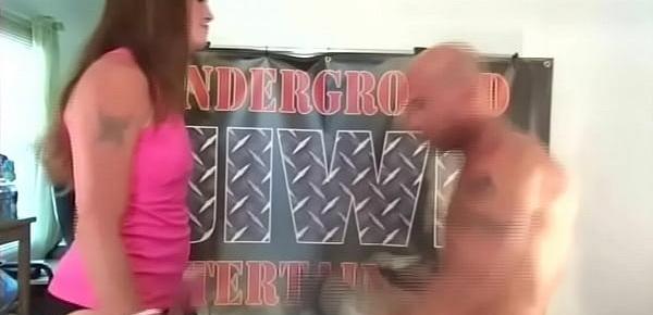  6ft Amazon Jessica in Man vs Women Belly Punching  INTERGENDER Match